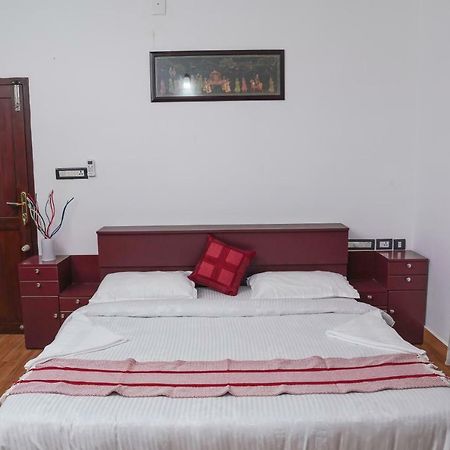 Thanal Premium Villa By - A Place To Call Your Home Muvattupuzha Экстерьер фото